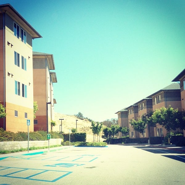 Cerro Vista Apartments Cal Poly - Apartement
