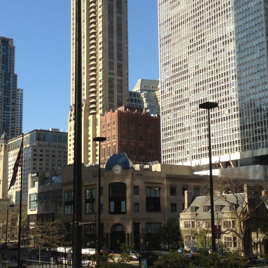 Photo taken at Hilton Chicago/Magnificent Mile Suites by Kiley D. on 4/12/2012