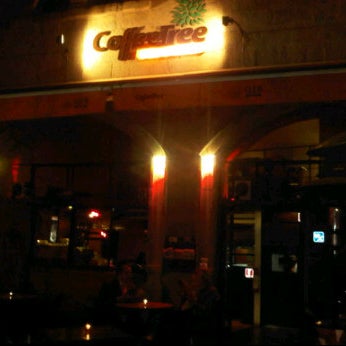รูปภาพถ่ายที่ Goza Espresso Bar โดย David A. เมื่อ 6/6/2011