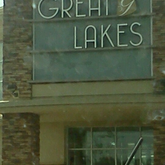 6/15/2012에 Ricky B.님이 Great Lakes Mall에서 찍은 사진