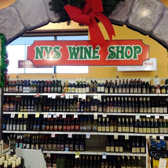 Lisa's Liquor Barn 8 tips from 666 visitors