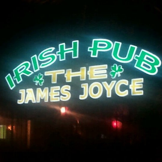 Foto diambil di Irish Pub oleh Demokan D. pada 12/12/2011