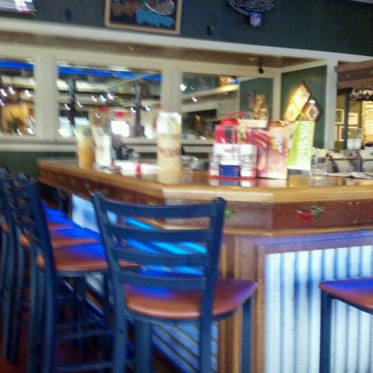 Photo taken at Chili&#39;s Grill &amp; Bar by Mike M. on 1/23/2012