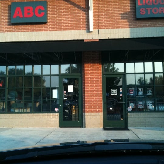 Mecklenburg County ABC Store 22 Loja de Bebidas