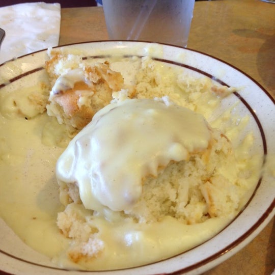 Don't order the biscuits and gravy. Biscuits were very dry and taste like flour.