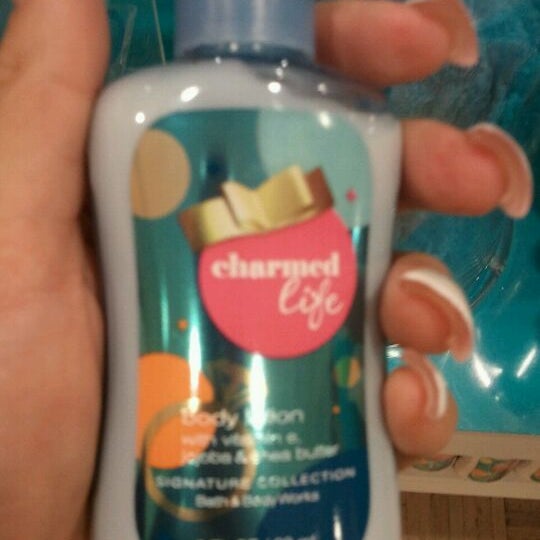 Bath Body Works Cosmetics Shop Bath Body Works Cosmetics Shop
