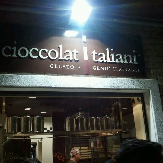 Foto tomada en Cioccolati Gourmet  por Dario C. el 8/30/2011