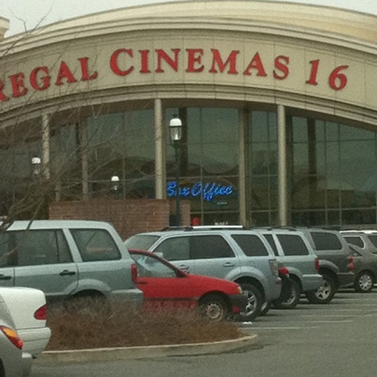 Regal Streets of Indian Lake & IMAX 21 tips from 1919 visitors