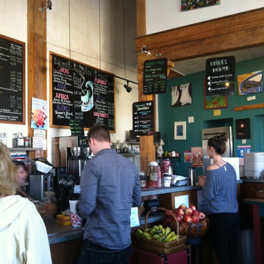 Photo taken at Tanner&#39;s Coffee Co by Mallory A. on 4/14/2012