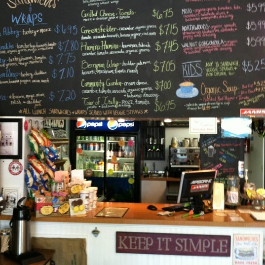5/18/2012 tarihinde David F.ziyaretçi tarafından Bike Stop Cafe'de çekilen fotoğraf