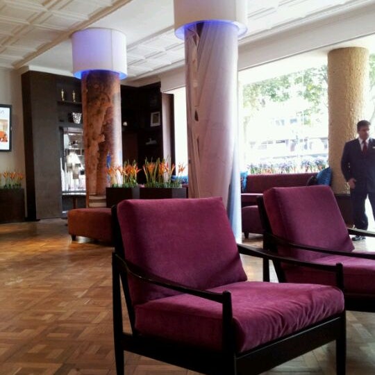 Photo taken at Hotel Augusta by Jorge B. on 11/2/2011