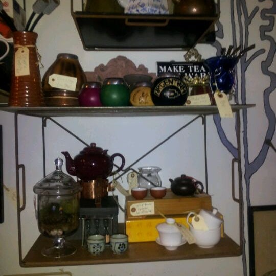 Foto tirada no(a) The Random Tea Room por Sa Rah G. em 1/31/2012