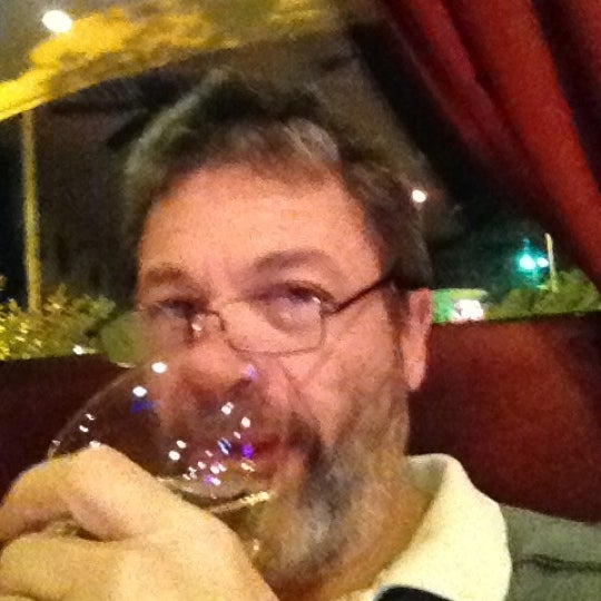 1/30/2012에 Bobby F.님이 Khoury&#39;s Mediterranean Restaurant에서 찍은 사진