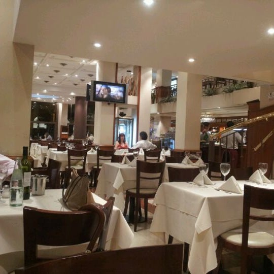 1/31/2012 tarihinde Rafael F.ziyaretçi tarafından Alameda Restaurante'de çekilen fotoğraf