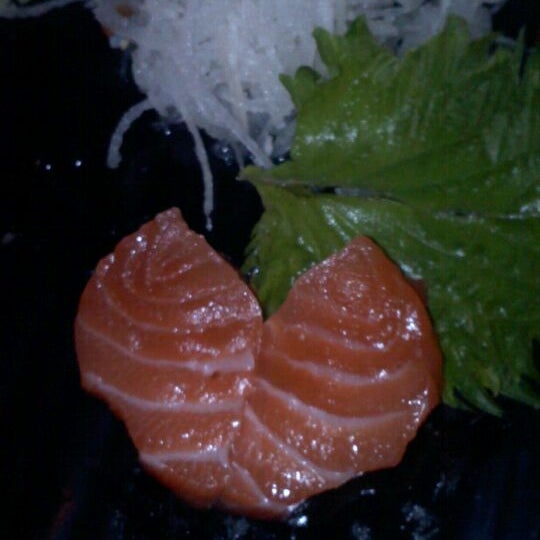 Foto tomada en Shogun Japanese Restaurant &amp; Sushi Bar  por Stacey R. el 4/10/2012
