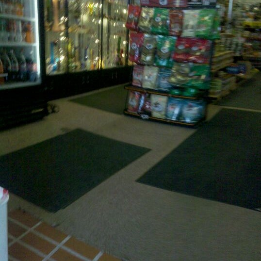 Smokes N Stuff Smoke Shop in Monroe