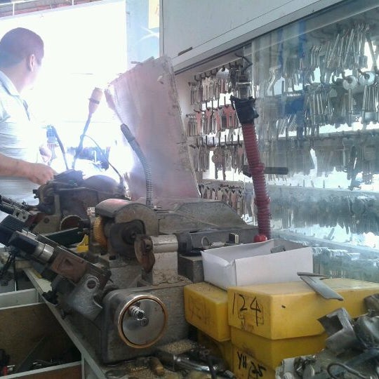 Tukang Kunci Pontian Jalan Taib