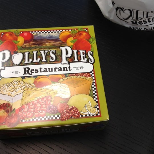 Photo taken at Polly&#39;s Pies - Laguna Hills by Hieu L. on 3/14/2012