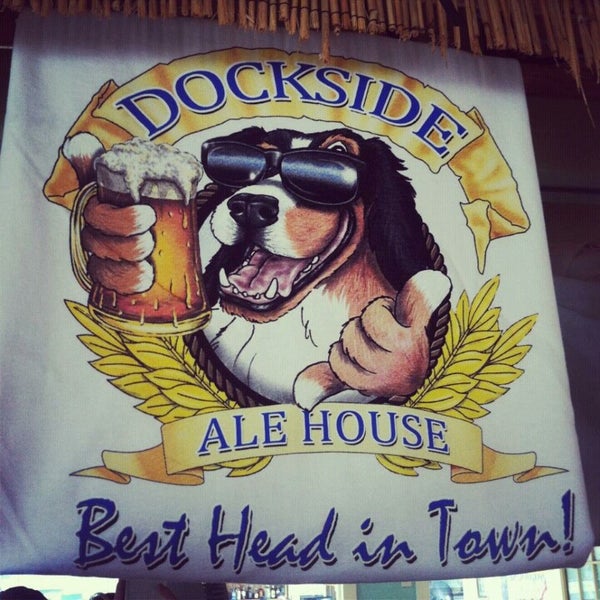 Foto tirada no(a) Dockside Ale House por Seth B. em 7/7/2012