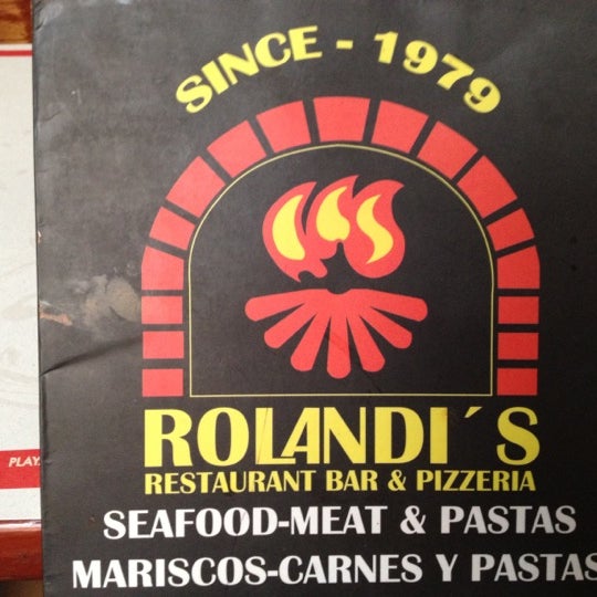รูปภาพถ่ายที่ Rolandi&#39;s โดย José O. เมื่อ 6/17/2012