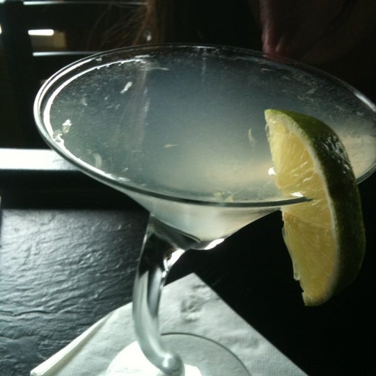 Das Foto wurde bei JoJo&#39;s Martini Lounge von Marco C. am 3/24/2012 aufgenommen
