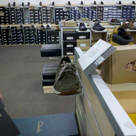 Clarks shoes best sale albany ny