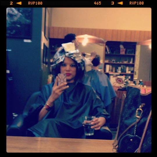 Photo taken at The Barber Lounge by Oyuki L. on 4/14/2012
