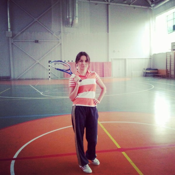 Фок мещерский настольный теннис. Соревнования 7-10 лет теннис на весь корт. Фок теннис. Настольный теннис мирный архангельская область. Каркасно тентовые теннисные корты.