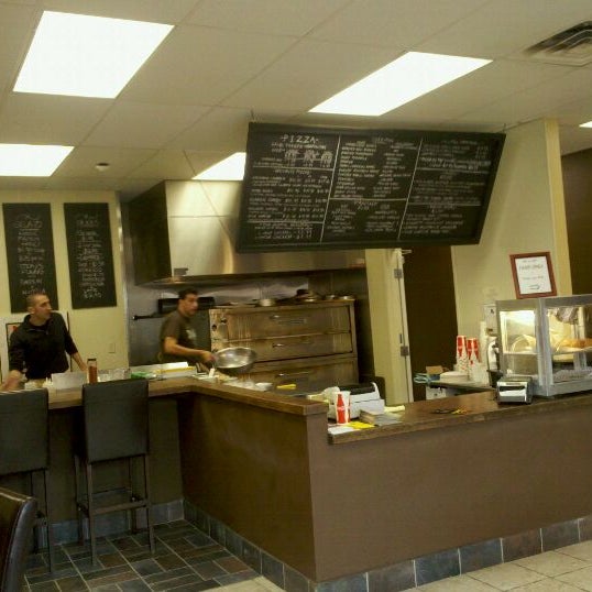 Old School Pizzeria 32 tips from 288 visitors