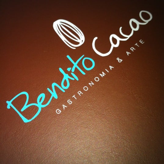 Photo prise au Bendito Cacao - Gastronomia &amp; Arte par Regina A. le3/2/2012
