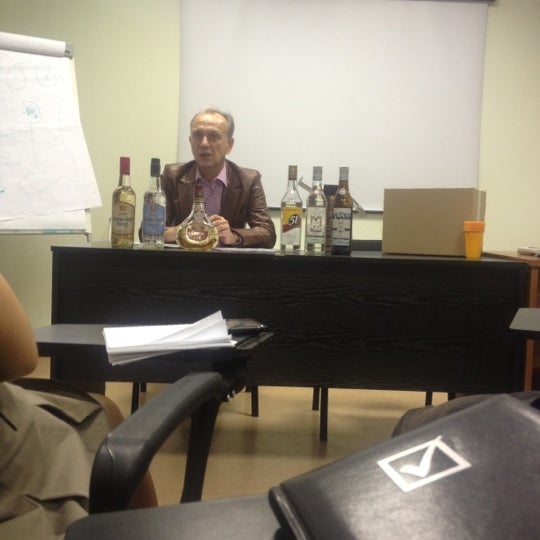 Аст интернэшнл. Ast логотип. Аст интернэшнл. Логотип аст интернэшнл. Аст алкоголь логотип.