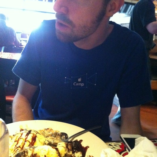 Photo taken at Chili&#39;s Grill &amp; Bar by Jordan G. on 7/15/2012