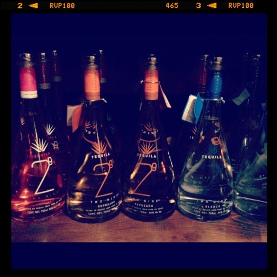 รูปภาพถ่ายที่ The Little Wine Market โดย Tequila 29 T. เมื่อ 2/16/2012