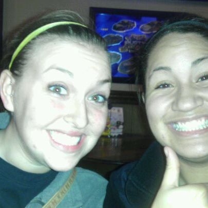Photo taken at Tanner&#39;s Bar &amp; Grill- Lenexa by Brianna C. on 1/9/2012