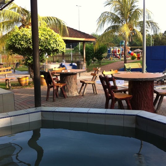 Photos At Gadek Hot Spring Hot Spring In Alor Gajah