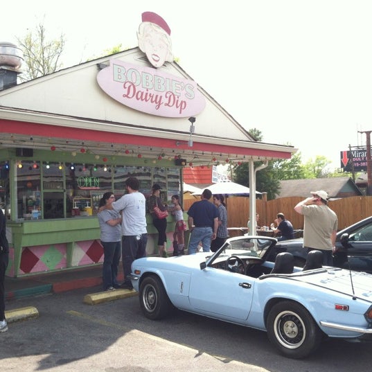 Bobbie's Dairy Dip Ice Cream Shop in Nashville