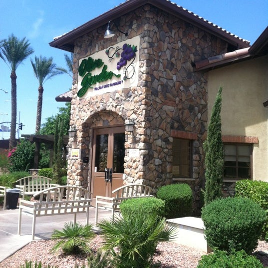 Photos At Olive Garden Yuma Palms Regional Center 13 Tips