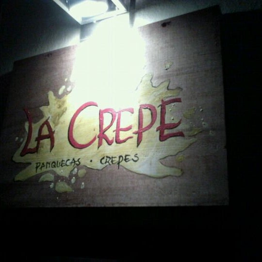 Foto diambil di La Crepe oleh Hegel V. pada 5/12/2012