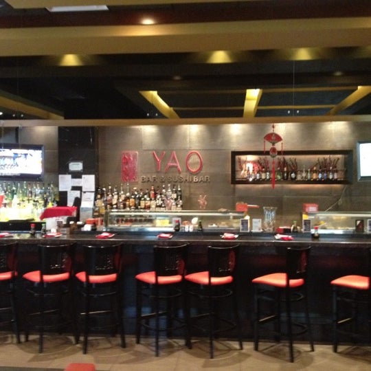 7/11/2012 tarihinde YAO D.ziyaretçi tarafından Yao Restaurant &amp; Bar Downtown'de çekilen fotoğraf