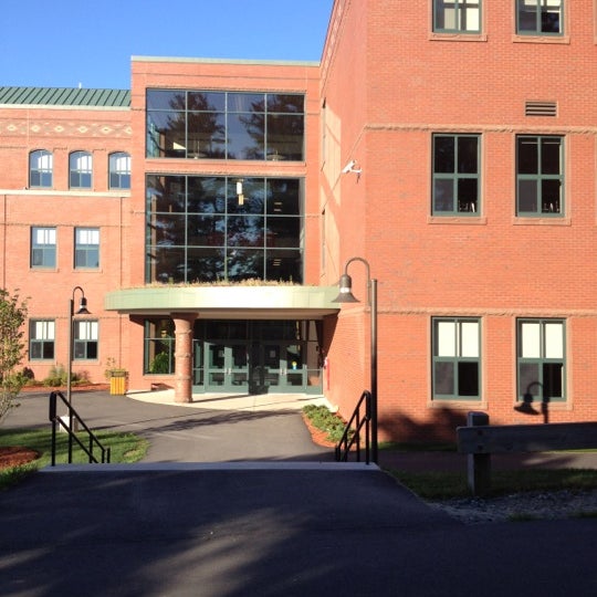 Pinkerton Academy Derry NH pinkerton-academy-derry-nh