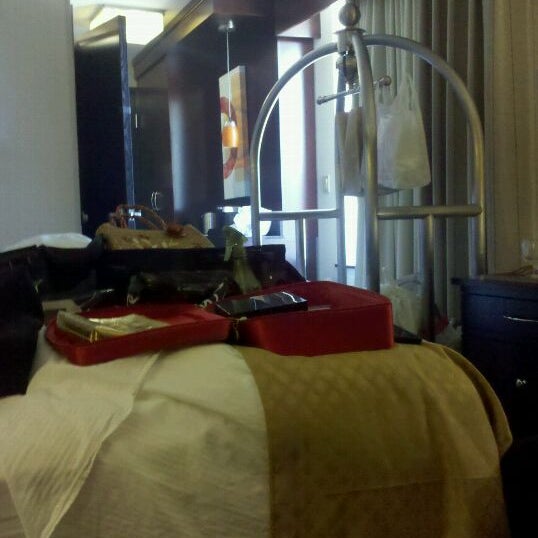 3/17/2012 tarihinde Mattie B.ziyaretçi tarafından DoubleTree by Hilton Hotel Chattanooga Downtown'de çekilen fotoğraf
