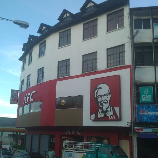 Фото: KFC Авто, быстрое питание, просп. Строителей, 67Б, Пенза - Яндекс Карты