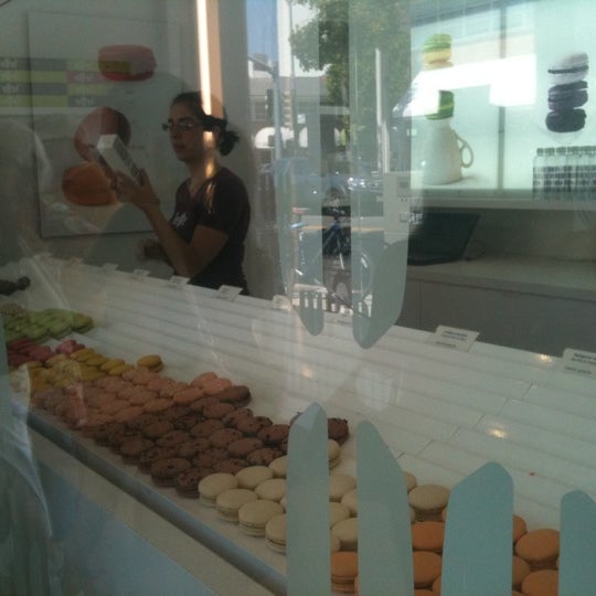 Photo taken at &#39;Lette Macarons by Justin T. on 8/24/2011