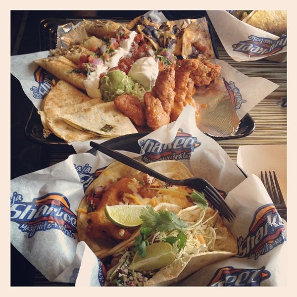 Baja Sharkeez Bar in Manhattan Beach