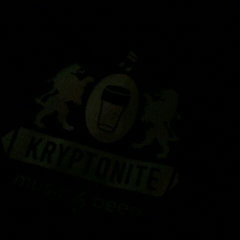 Foto diambil di Kryptonite oleh Nicole C. pada 1/1/2012