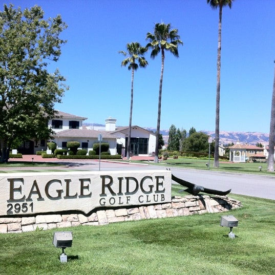 Photo taken at Eagle Ridge Golf Club by Youngdae L. on 6/29/2012