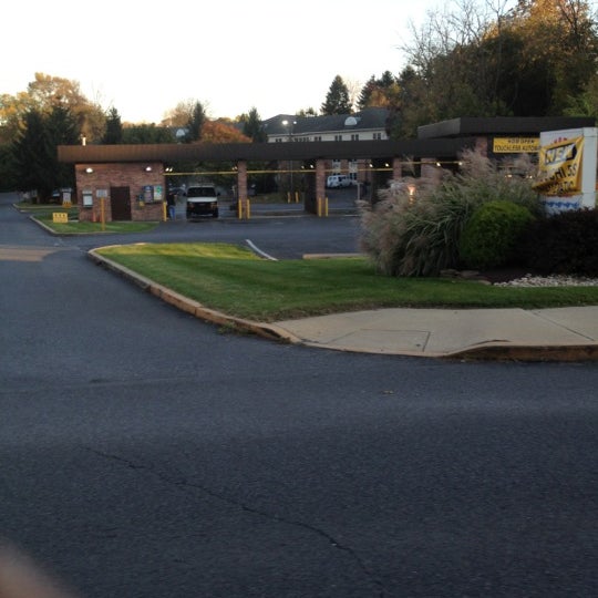 Northampton car wash Northampton, PA
