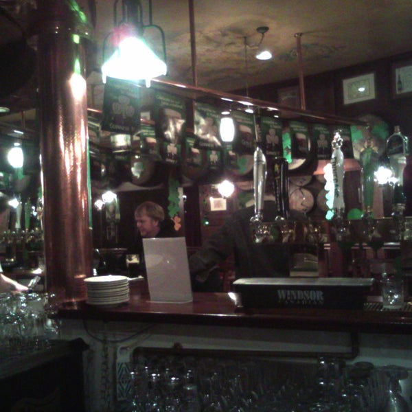 Photo taken at Kip’s Authentic Irish Pub &amp; Restaurant by jenn s. on 3/11/2011
