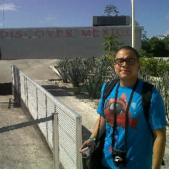 Photo taken at Discover Mexico by BestDay.Com.Mx on 11/8/2011