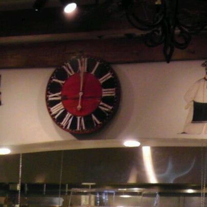 1/14/2012にIan P.がVirgilio&#39;s Pizzeria &amp; Wine Barで撮った写真